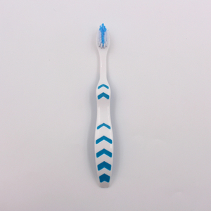 Brosse à dents pour enfants avec flèche bleue